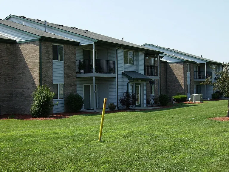 2722 Bent Tree Ln — Photo 8