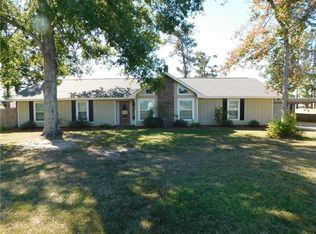 1013 Whippoorwill Dr, Lake Charles, LA 70611
