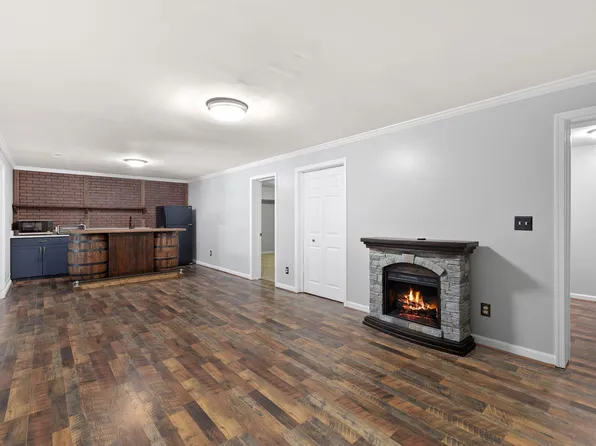 278 Richland Rd, Fredericksburg, VA 22406