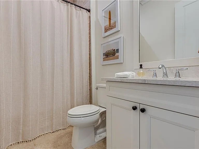 7213 Saona Ct — Photo 14
