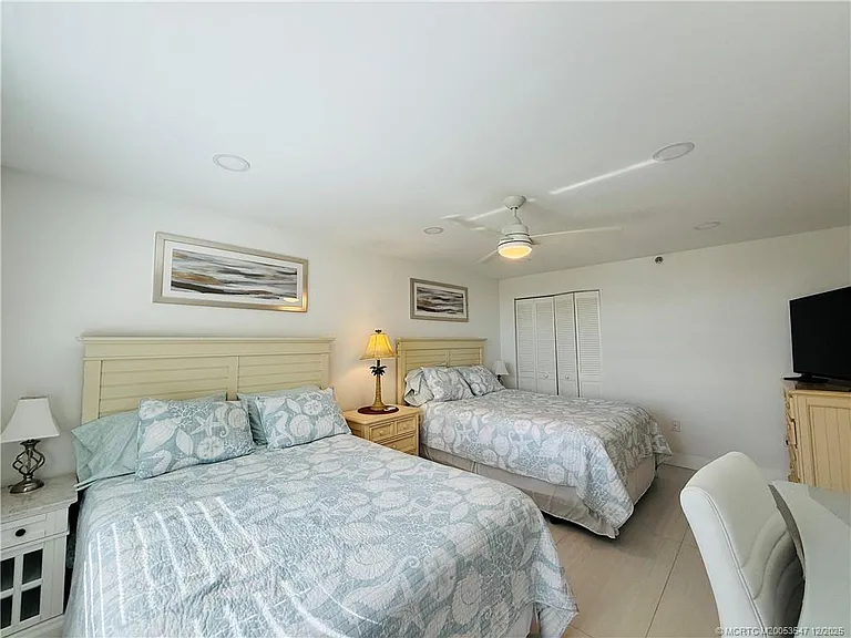 8800 S Ocean Dr #102 — Photo 66