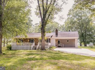 298 P J Roberts Rd, Jefferson, GA 30549