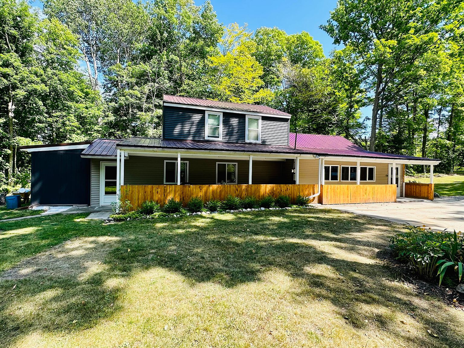 8521 Us Highway 23, Cheboygan, MI 49721 Zillow