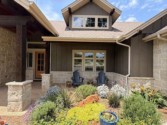 5th image of 3780 Bridges Ct