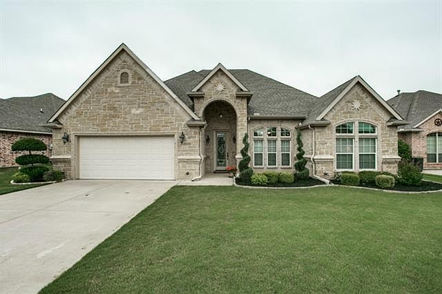 1st image of 1010 Belmont Dr