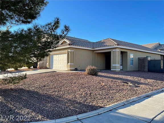 3rd image of 1220 Pebble Crest Ct