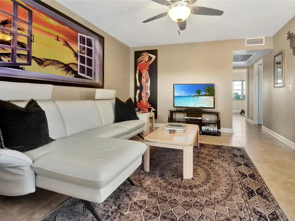 33 Fanshaw A #33, Boca Raton, FL 33434