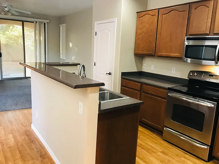 4148 S Mariposa Dr — Photo 9