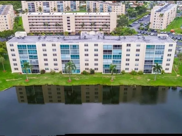 131 SE 3rd Avenue #401, Dania Beach, FL 33004