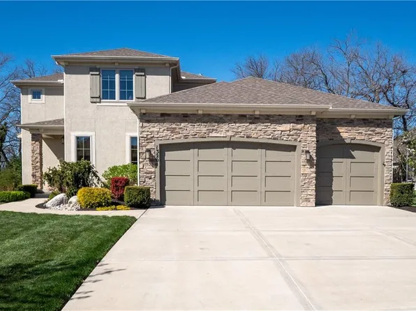 13204 Overbrook Rd, Leawood, KS 66209