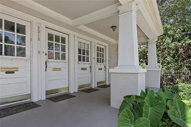 1 bed, 1.0 bath, 700 sqft, $1,950 — Photo 2