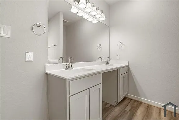 3040 Myrtle Sunset Dr — Photo 30