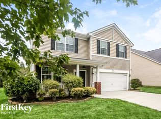 12305 Scott Creek Dr, Charlotte, NC 28213