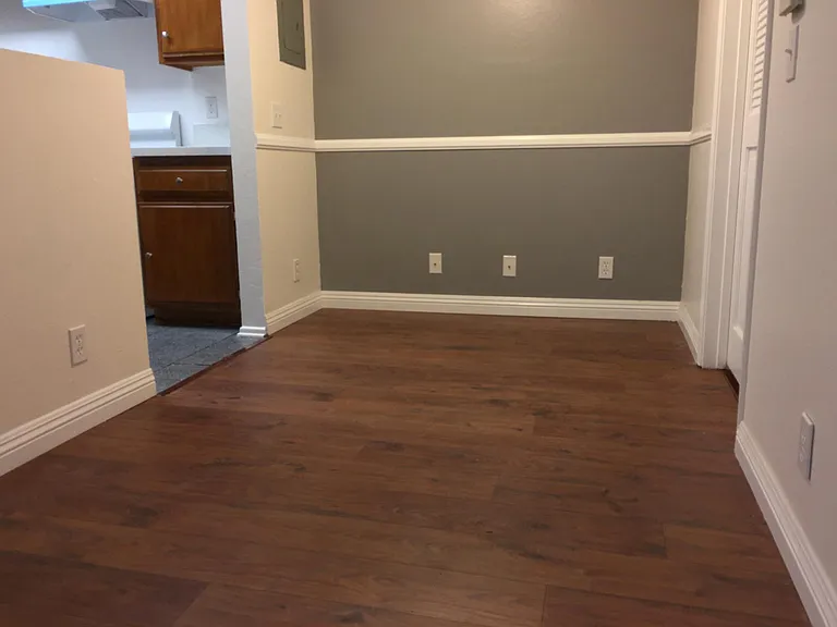 14615 Burbank Blvd #202B — Photo 9