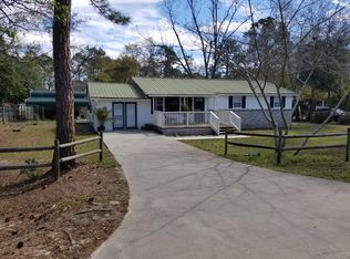 906 Stanton Ave, Waycross, GA 31503