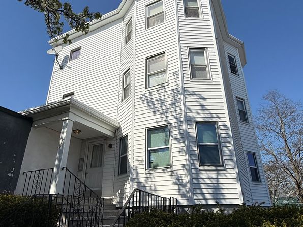 422 Hancock St APT 6
