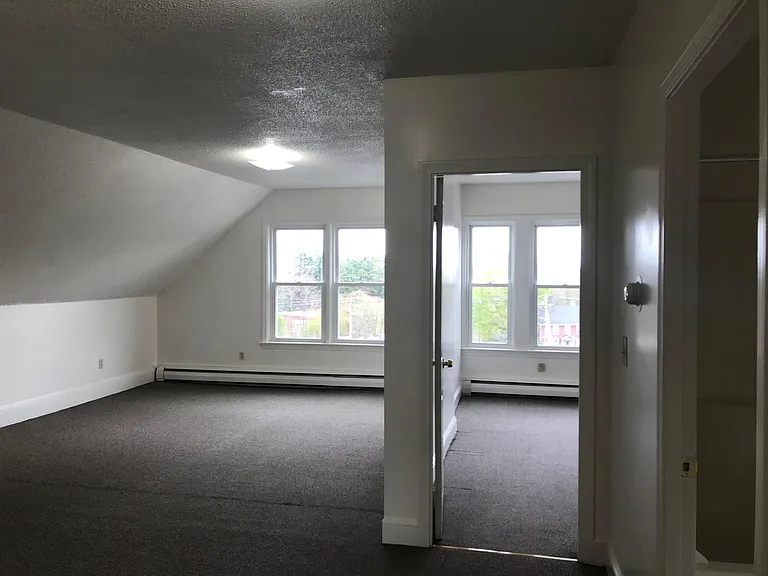 17 Park St — Photo 8