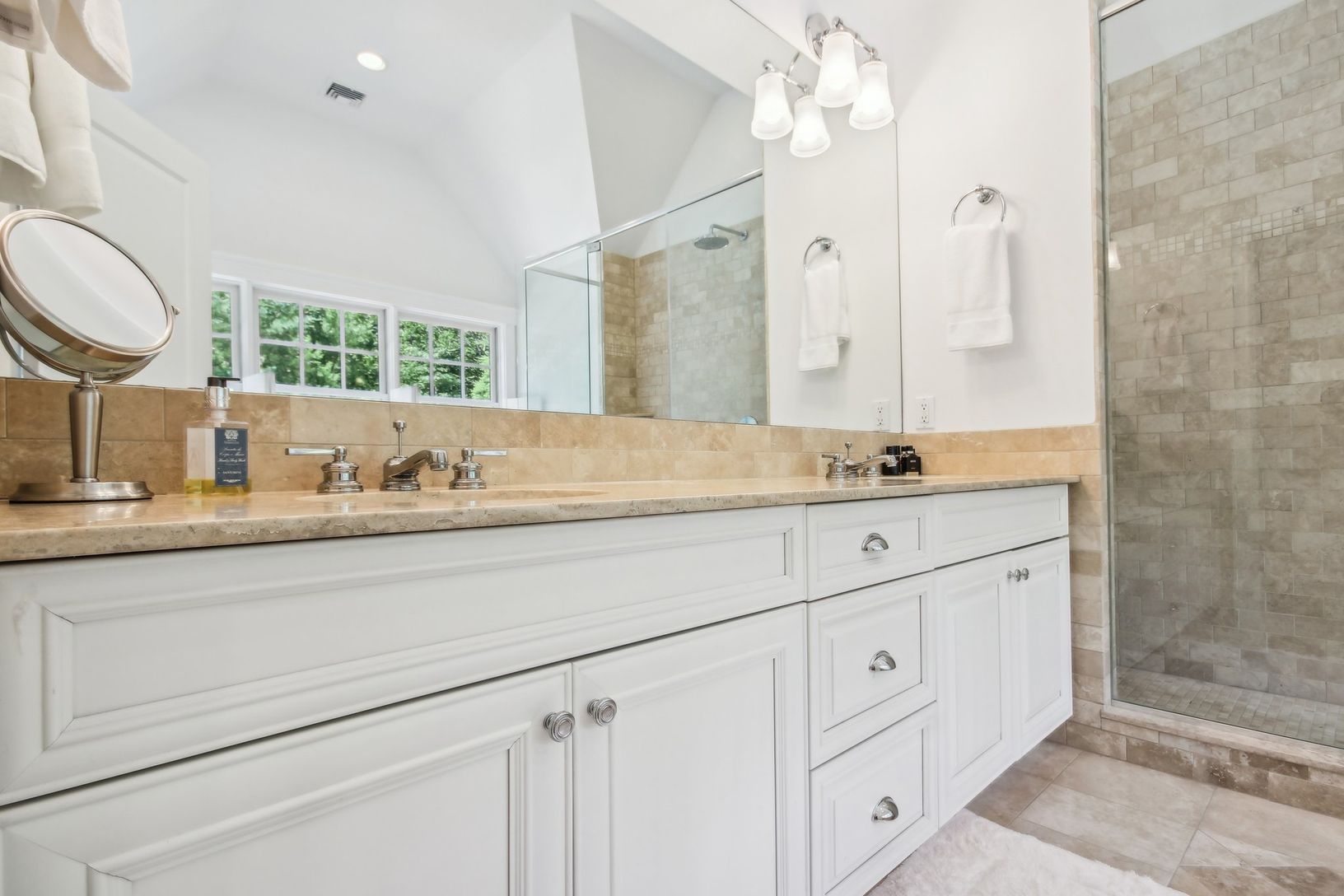 primary bath with double sinks