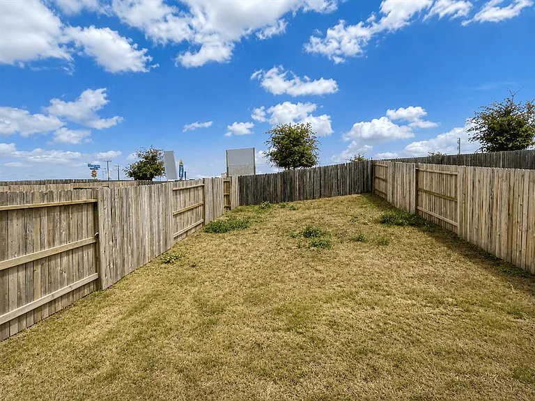 10219 Tulipwood Run — Photo 24