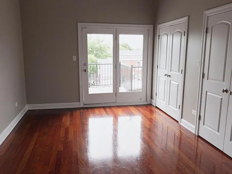 4644 W 63rd St #3 — Photo 9