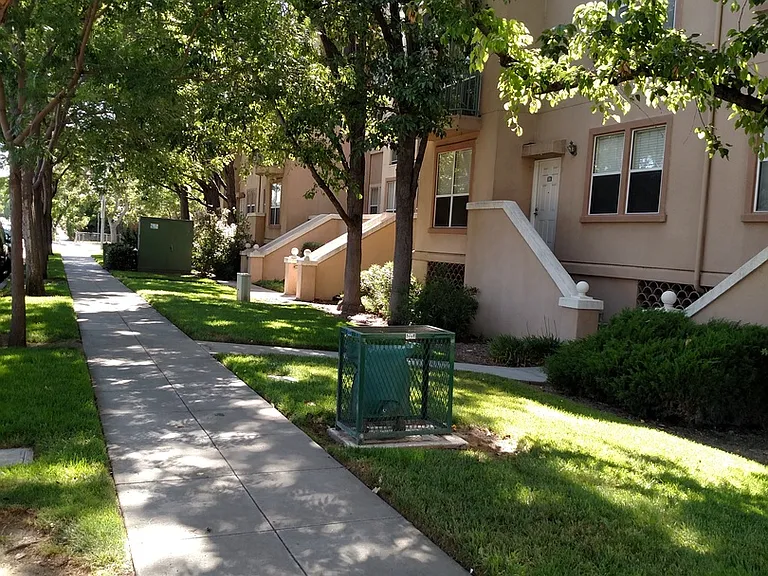 952 S 11th St #228 — Photo 14