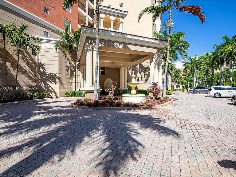 17150 N Bay Rd #2222 — Photo 4