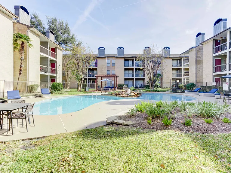 Magnolia Terrace Apartment Homes — Photo 10