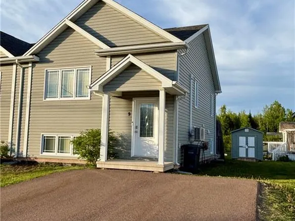 9 Janick Ct, Moncton, NB E1A 9L6