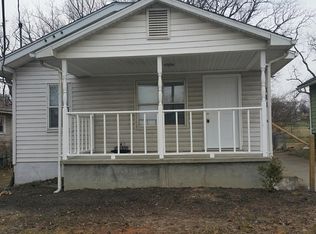 111 Red Bud Dr, Middletown, OH 45042