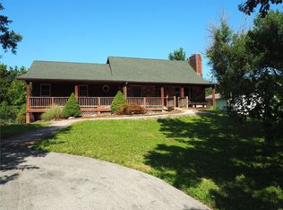 10167 Sandy Church Rd, Hillsboro, MO 63050