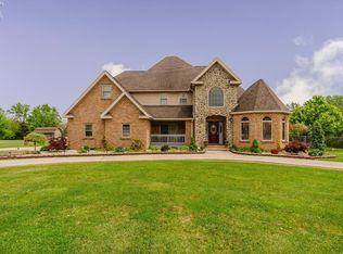 723 Tucker Rd, Fremont, OH 43420