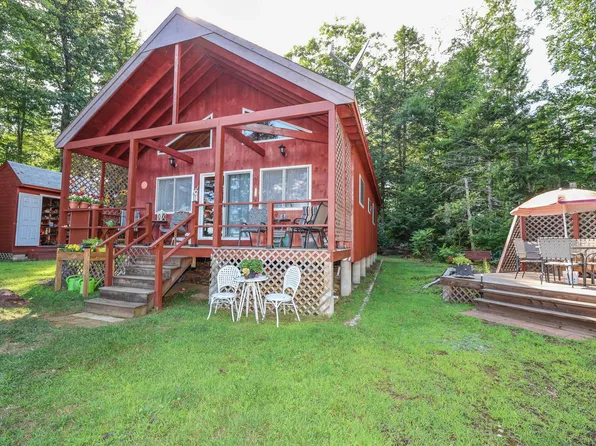 303 Driftwood Isle Island, Deering, NH 03244