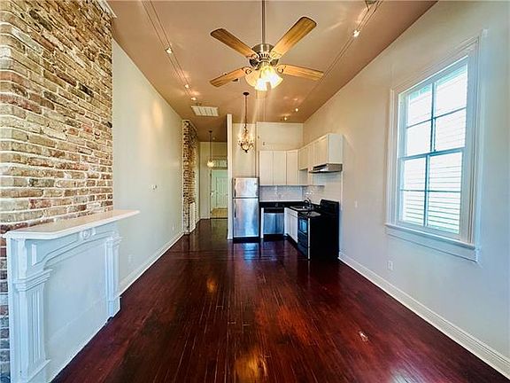 3rd image of 3002 Dumaine St