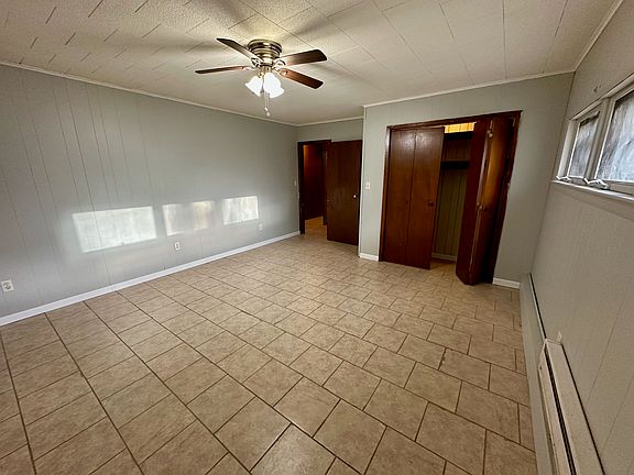 3rd image of 395 Powerhouse Ln #102