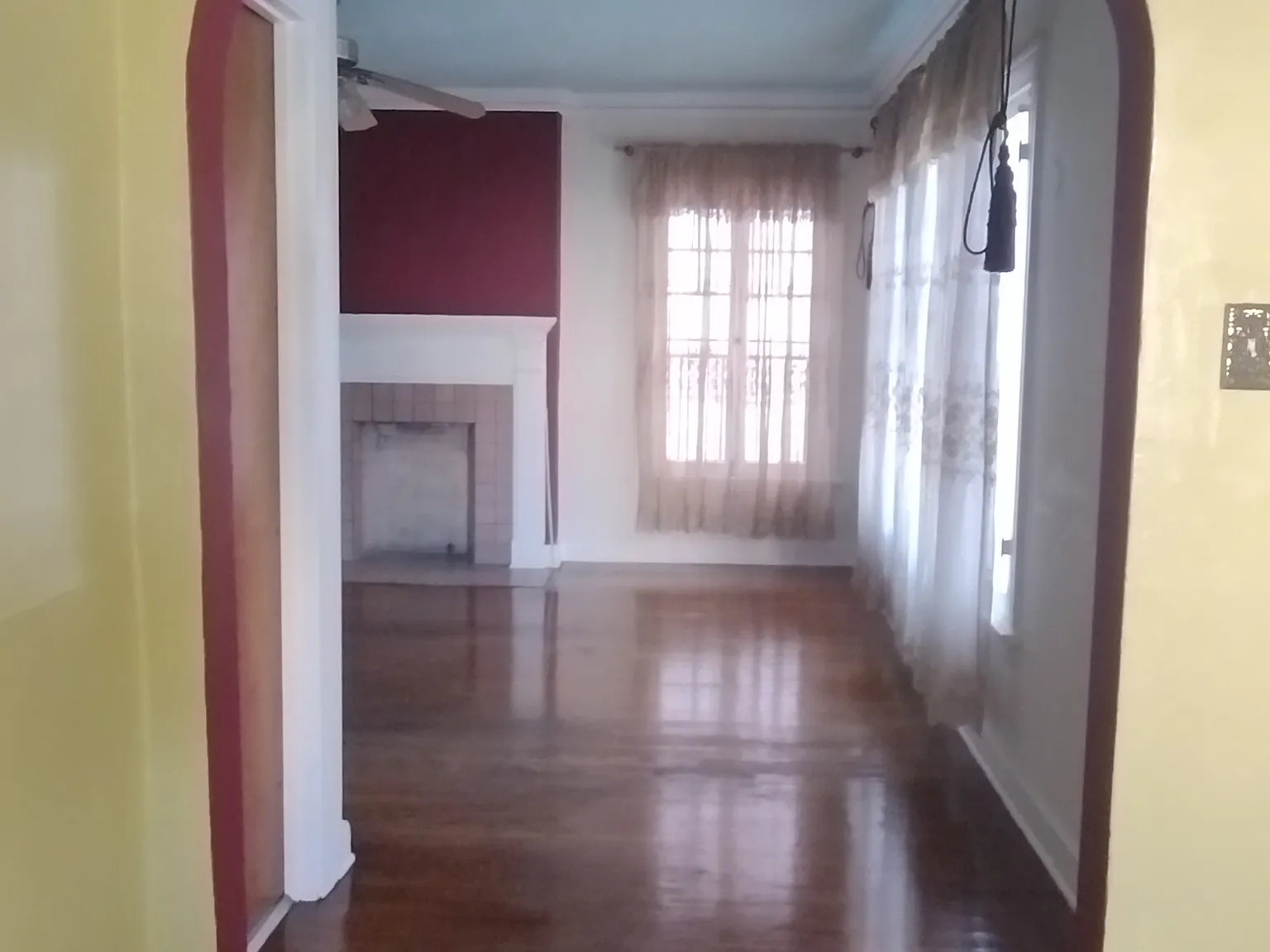 846 S Harvard Blvd — Photo 1