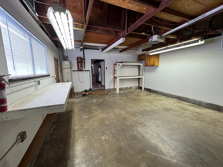 7860 Hill Rd — Photo 19