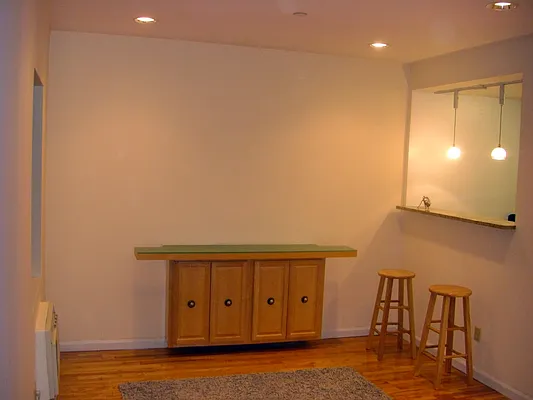 Rented by Ross Realty International | media 9