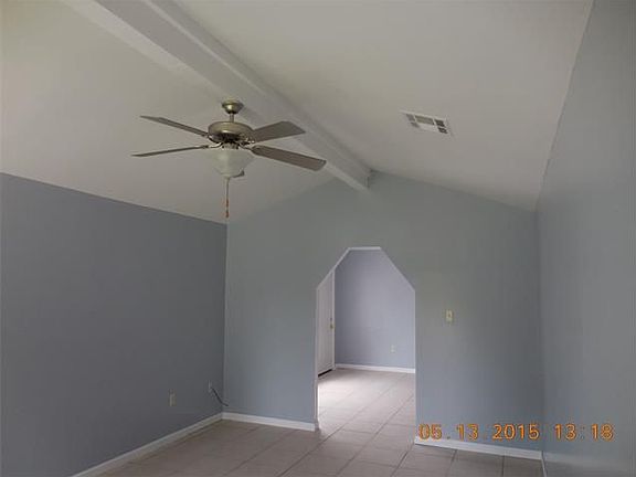 5th image of 7521 Vincent St