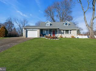 5042 Hillside Ave, Bensalem, PA 19020