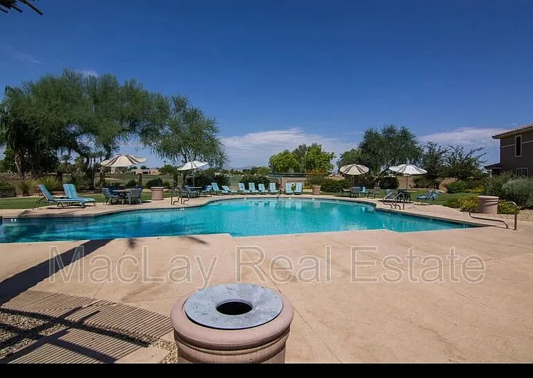 2290 N 135th Dr — Photo 20
