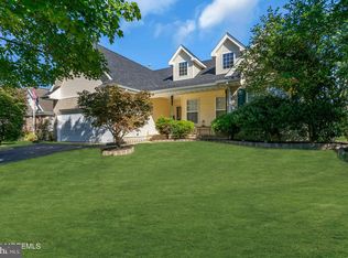 180 Compass Rd, Manahawkin, NJ 08050