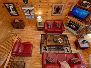 1734 Pulaski Ln, Sevierville, TN 37862