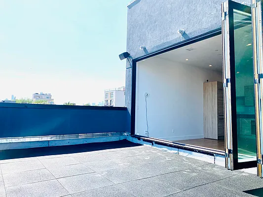 Rented by Blue Egg Realty Corp | media 41