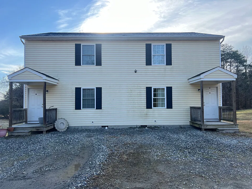 2313B Layne St #B