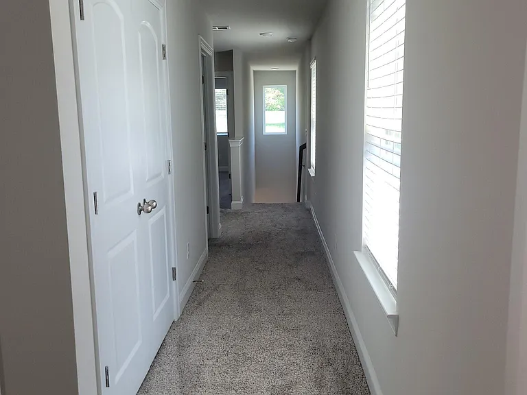221 River Rd — Photo 19