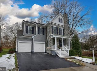 10 Tallgrass Path, Lancaster, PA 17602