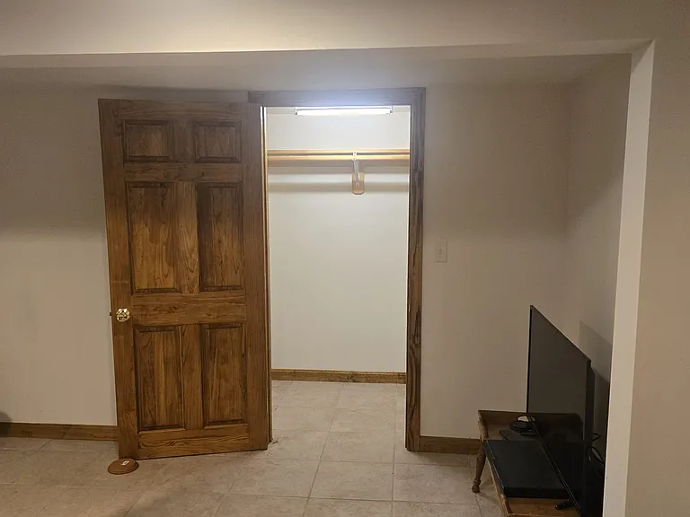113 Oak Ridge Dr #B — Photo 10