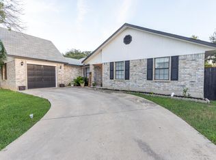 772 Encinal Dr, Eagle Pass, TX 78852