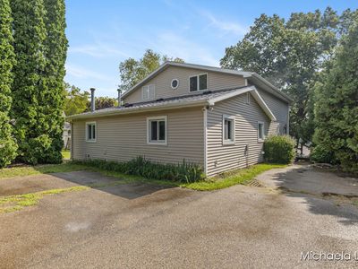 816 Arhana Crest Dr, Middleville, MI, 49333