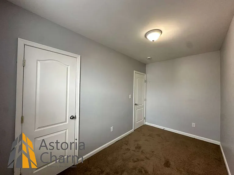 614 Linnard St — Photo 22